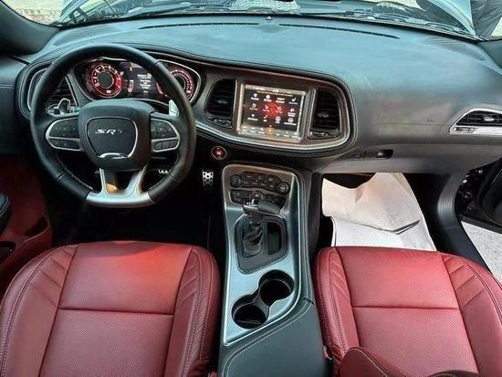 24 Dodge Hellcat Wide-body Red-Eye Cats are equipped with 6.2L V8 supercharger.