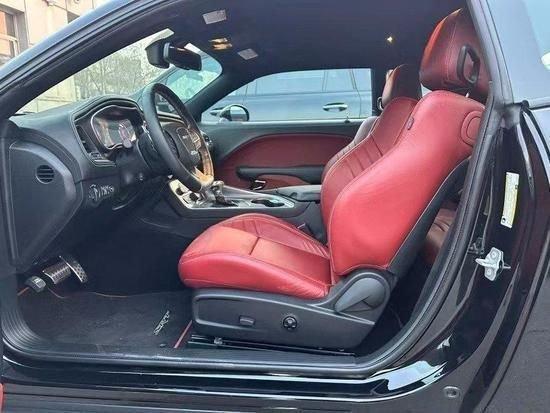 24 Dodge Hellcat Wide-body Red-Eye Cats are equipped with 6.2L V8 supercharger.